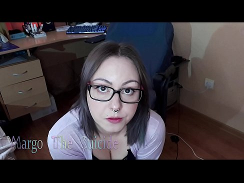 ❤️ Көзілдірік киген сексуалды қыз камерада дилдоны терең сорып алады ❌ Порно vk бойынша бізде ❤
