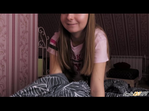 ❤️ Blondie оның BFF-ны терең сорып, аузына шәует алады ❌ Порно vk бойынша бізде ❤